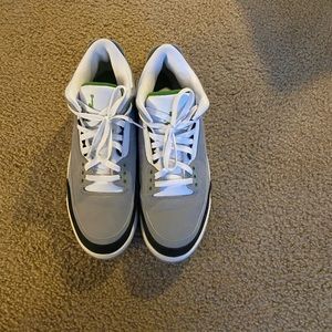 Jordan 3 Retro chlorophyll mens 10.5.